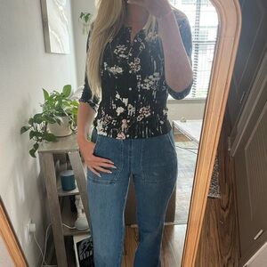 White House Black Market | Black Floral Print Snap Front Cardigan